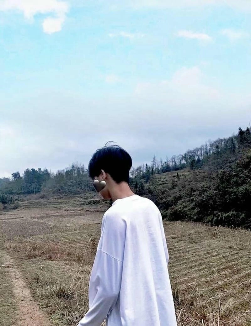 Ảnh trai giấu mặt che mặt thần thái ngầu