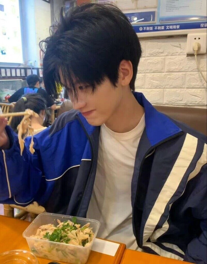 ảnh trai học sinh cấp 2