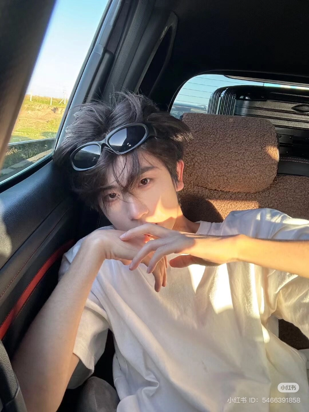 ảnh trai đẹp 2k9 che mặt