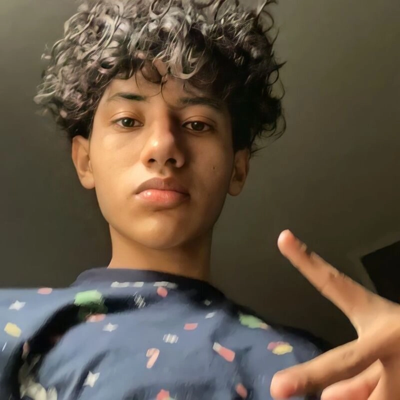 ảnh mặt trai k12