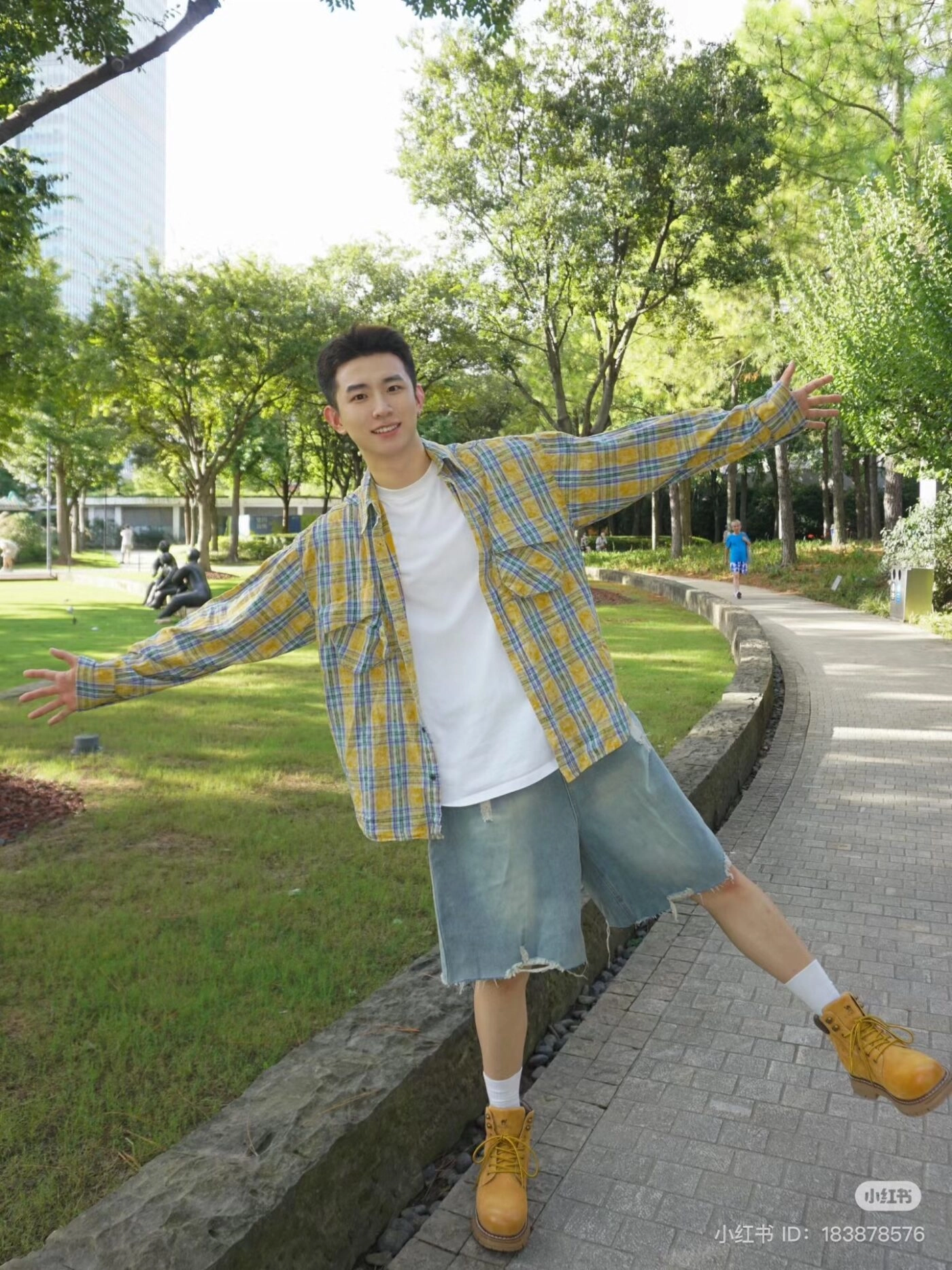 tạo dáng chụp ảnh nam đứng