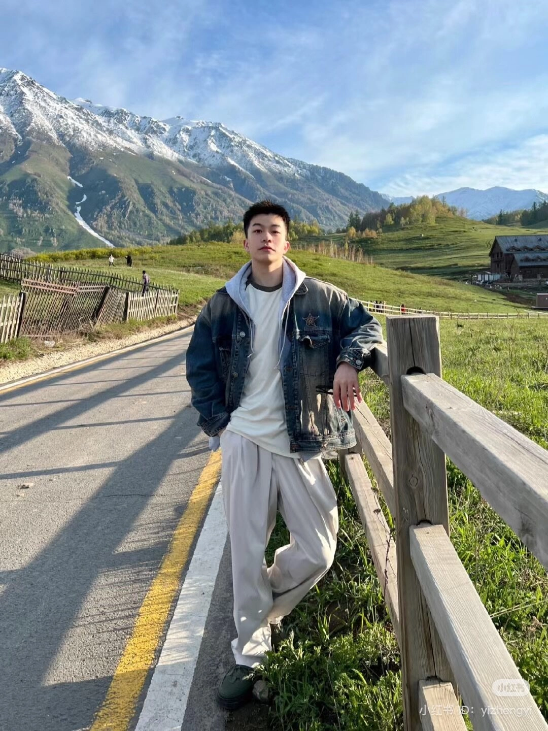 tạo dáng chụp ảnh nam đứng