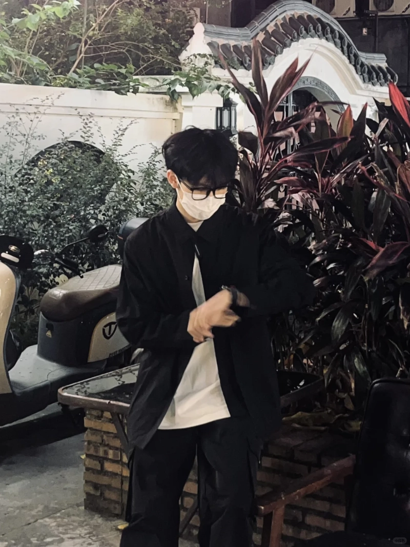 ảnh trai đẹp áo đen