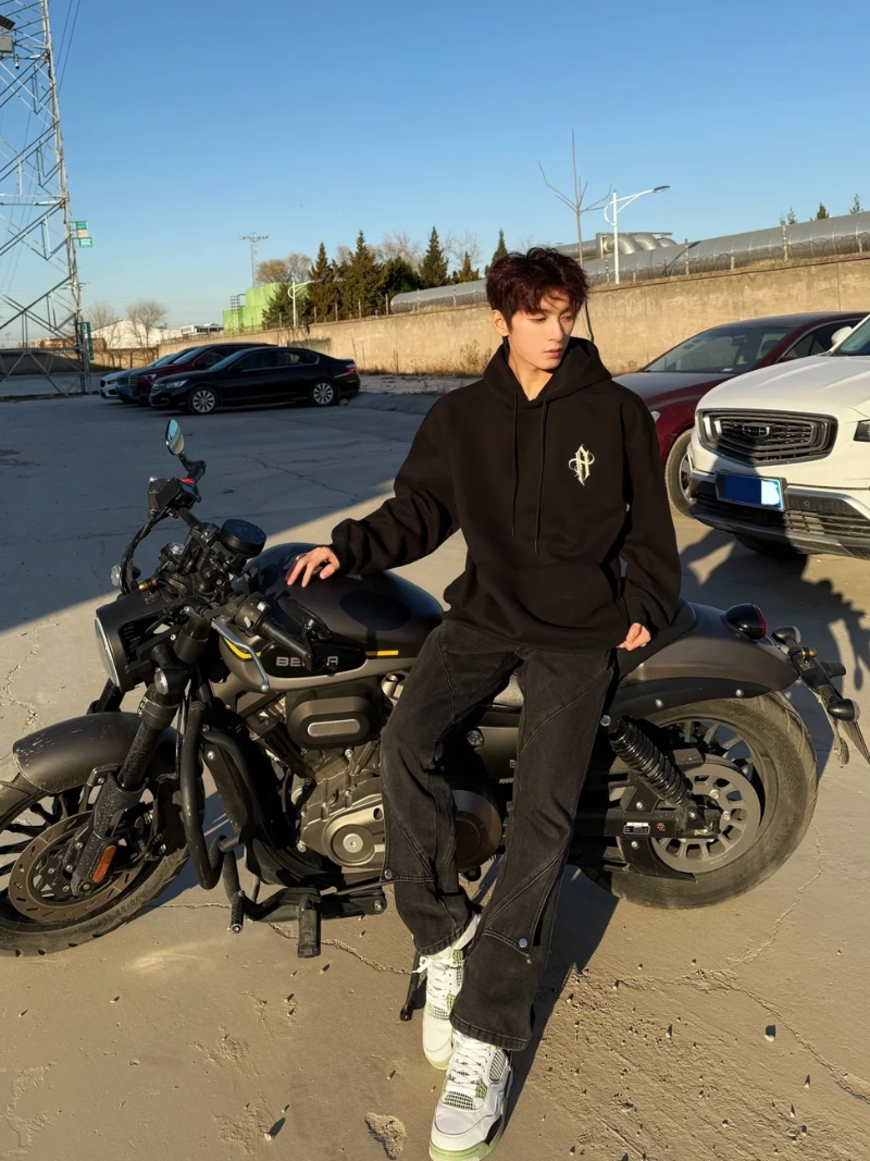 ảnh trai đẹp áo đen