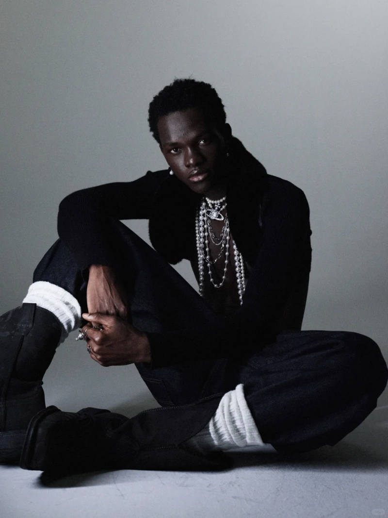 ảnh trai đẹp áo đen