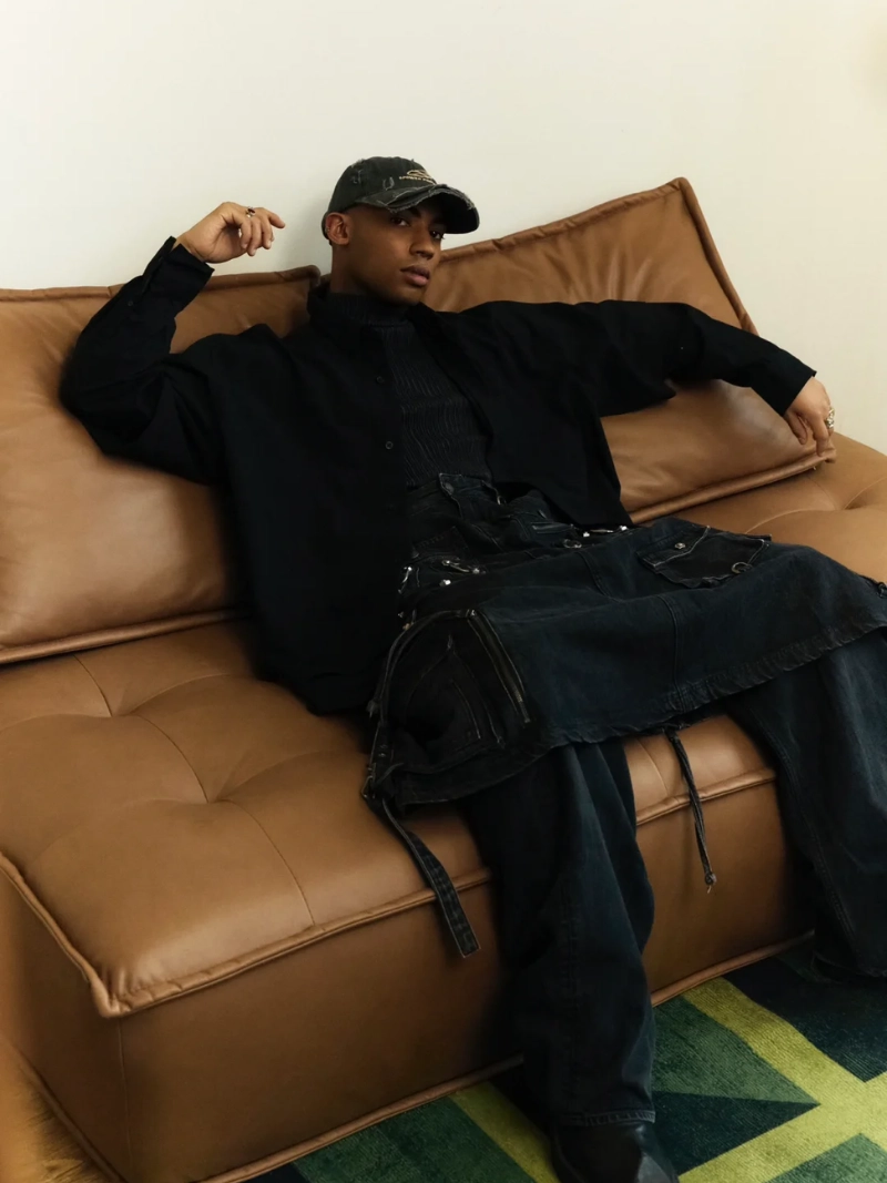 ảnh trai đẹp áo đen