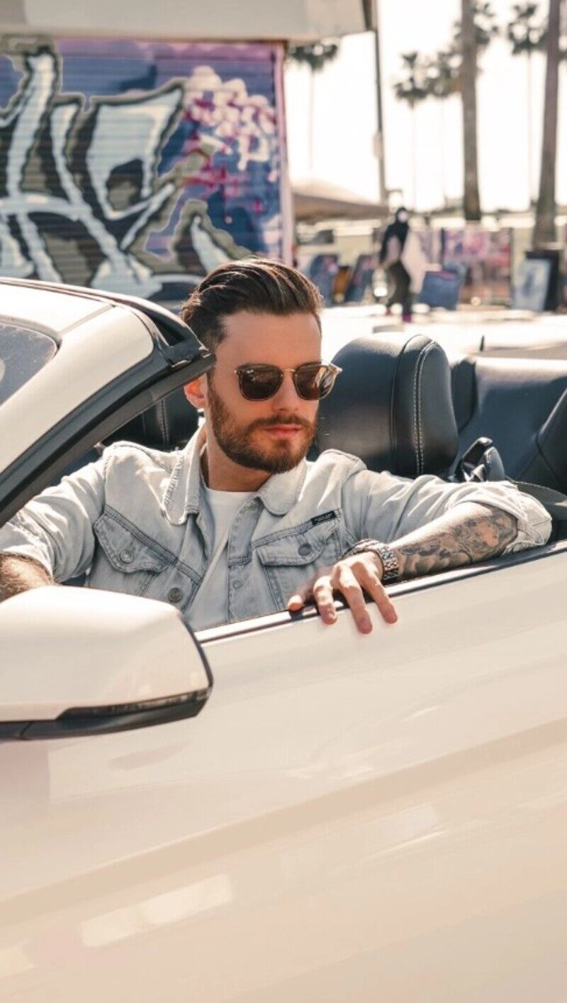 ảnh trai đẹp che mặt