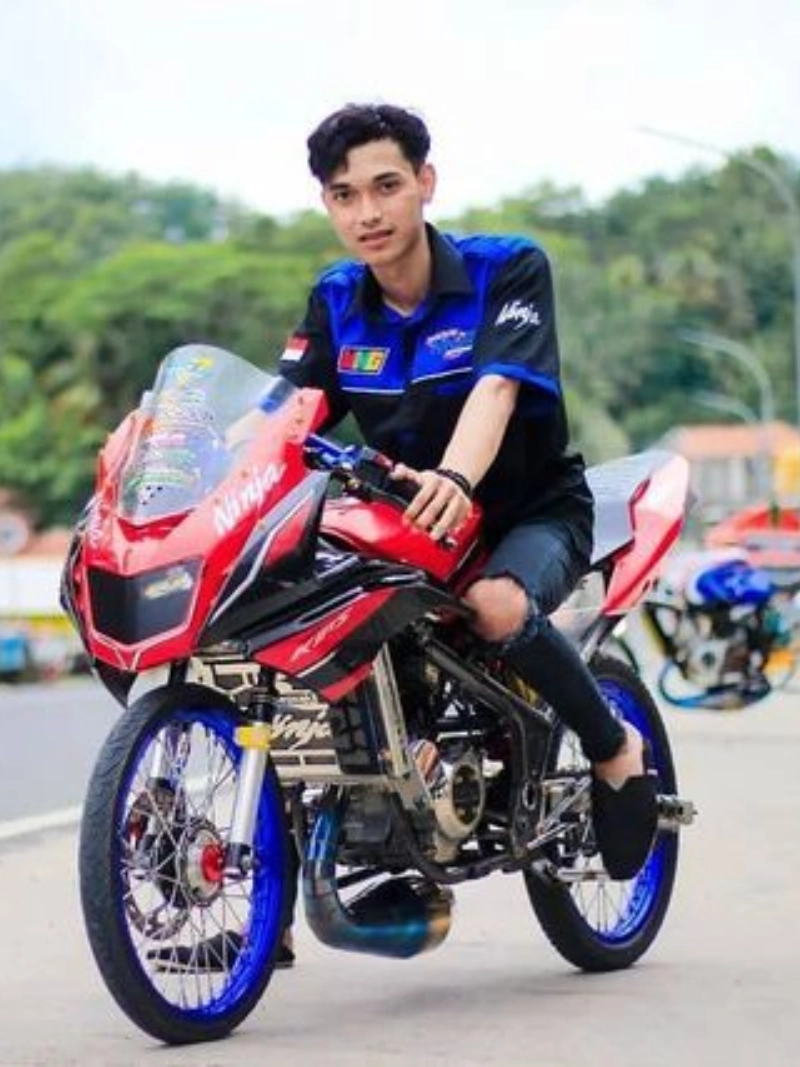 ảnh trai đẹp và siêu xe