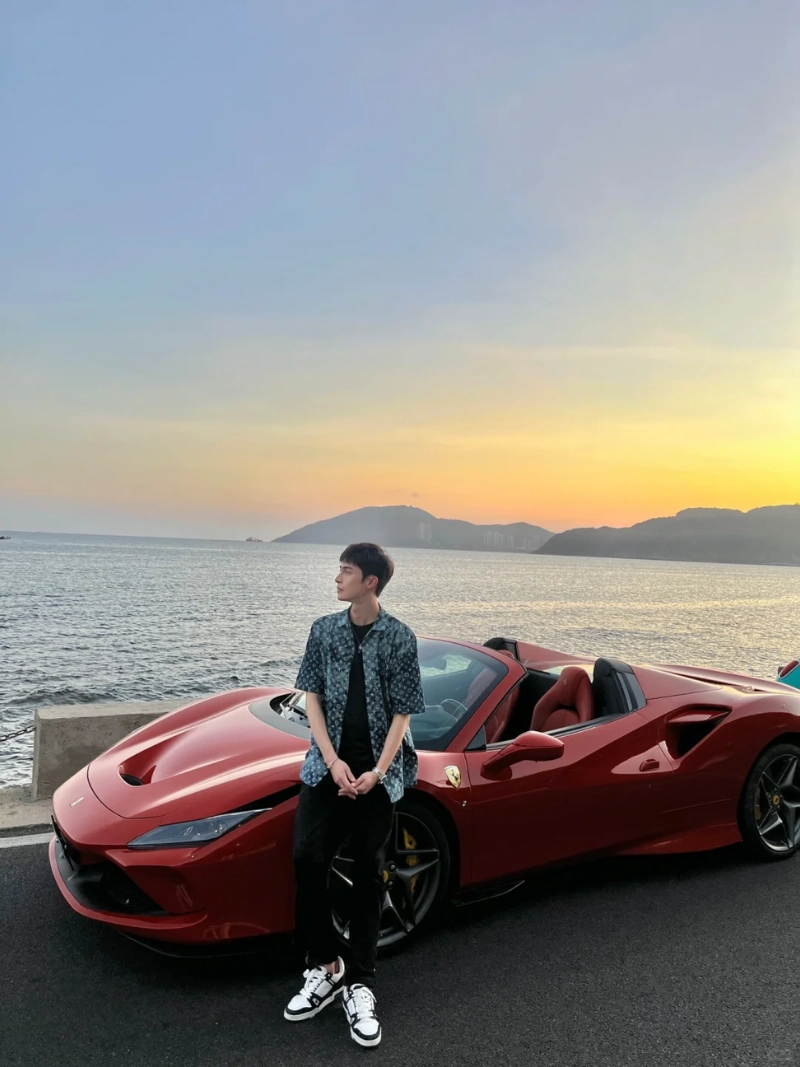 ảnh trai đẹp và siêu xe