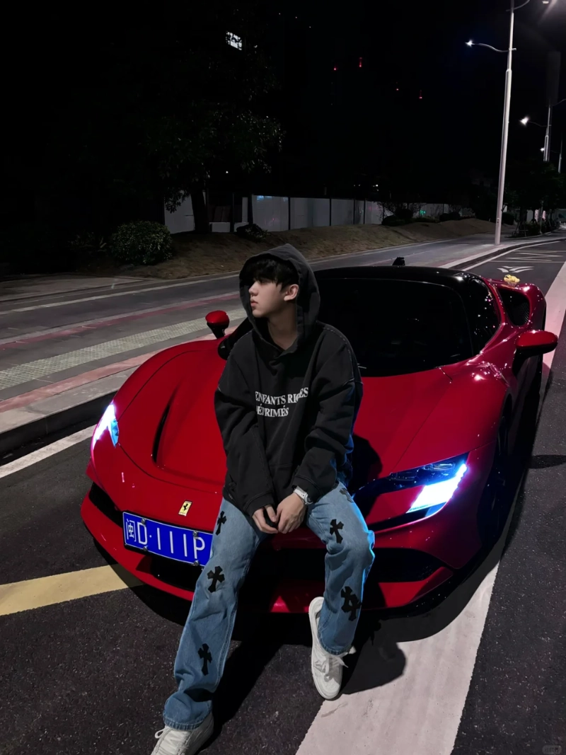 ảnh trai đẹp và siêu xe