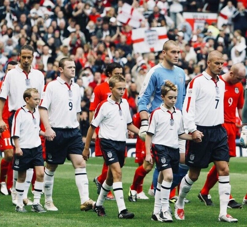 đội hình tuyển anh năm 2002