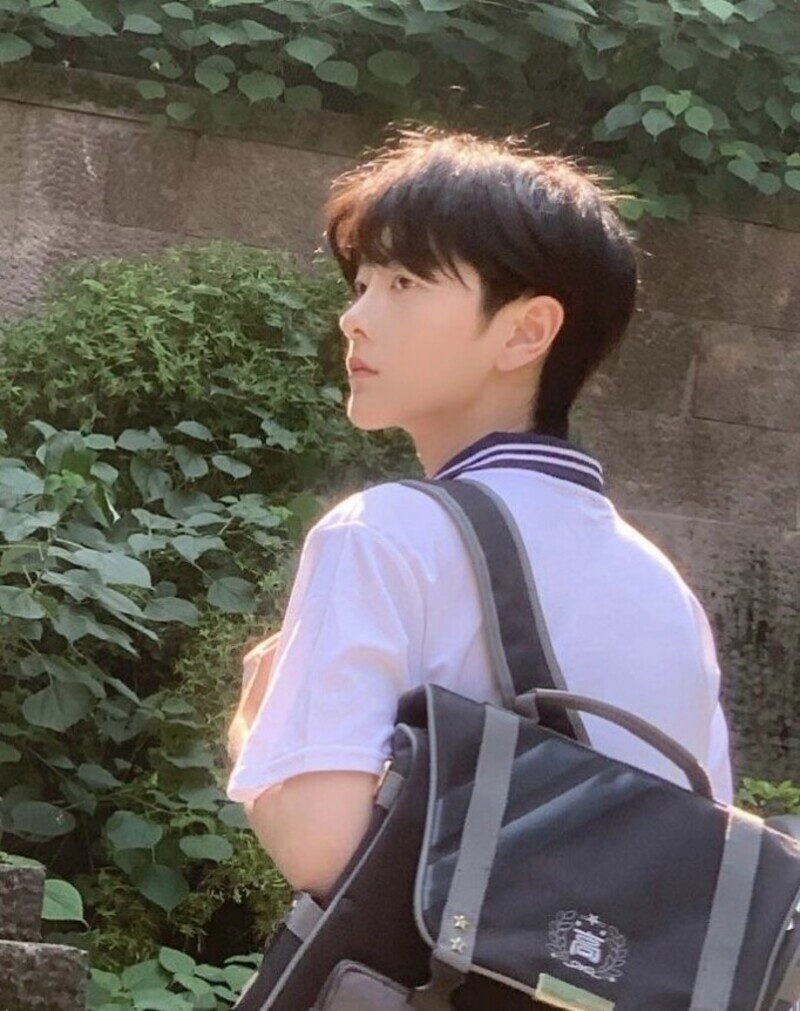 hình ảnh trai đẹp 20 tuổi