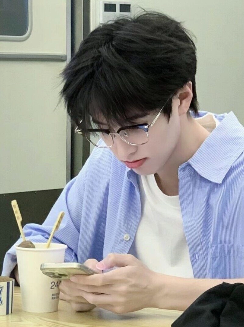 hình ảnh trai đẹp việt nam 18 tuổi