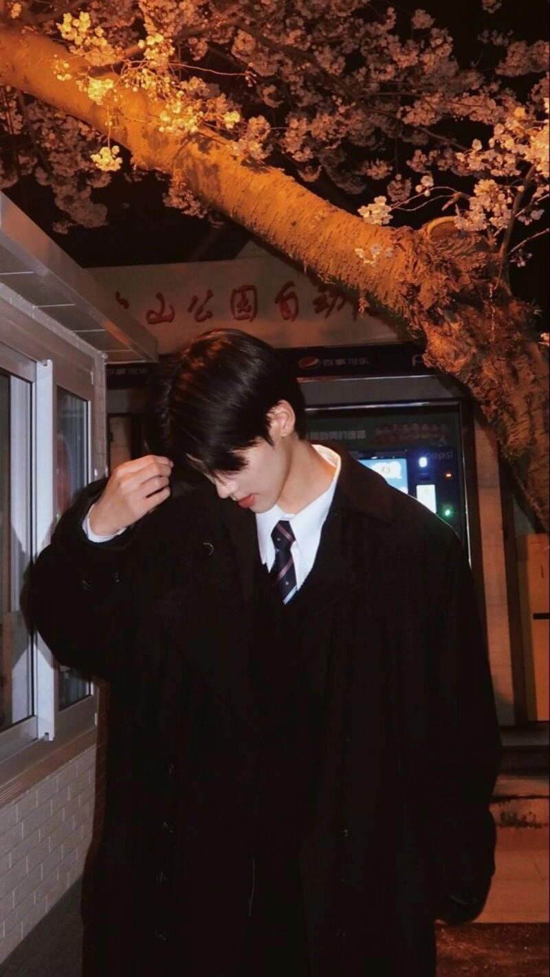 ảnh avatar nam sáng