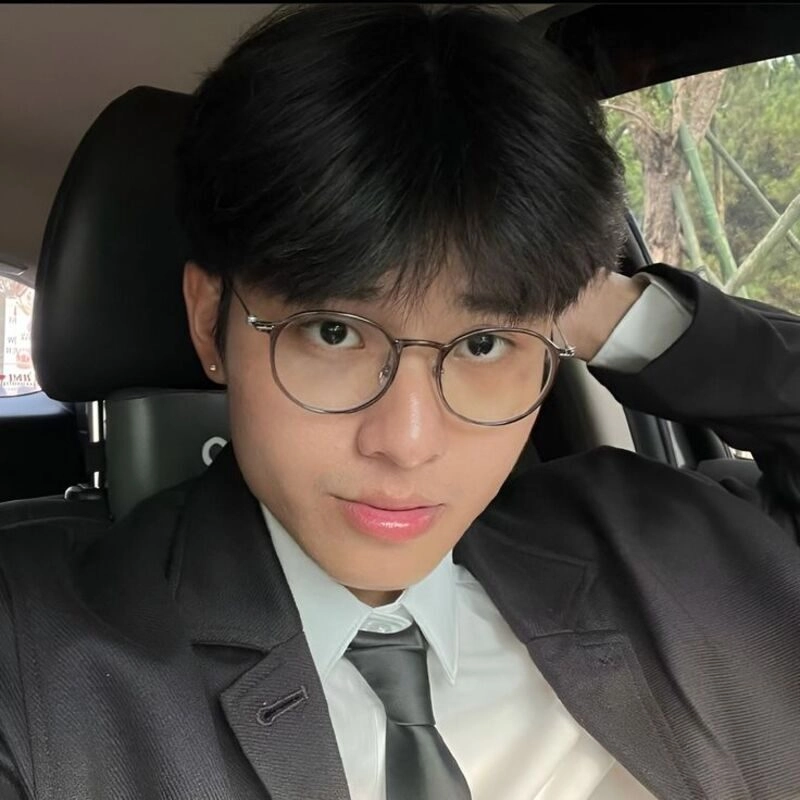 ảnh con trai mặt mộc