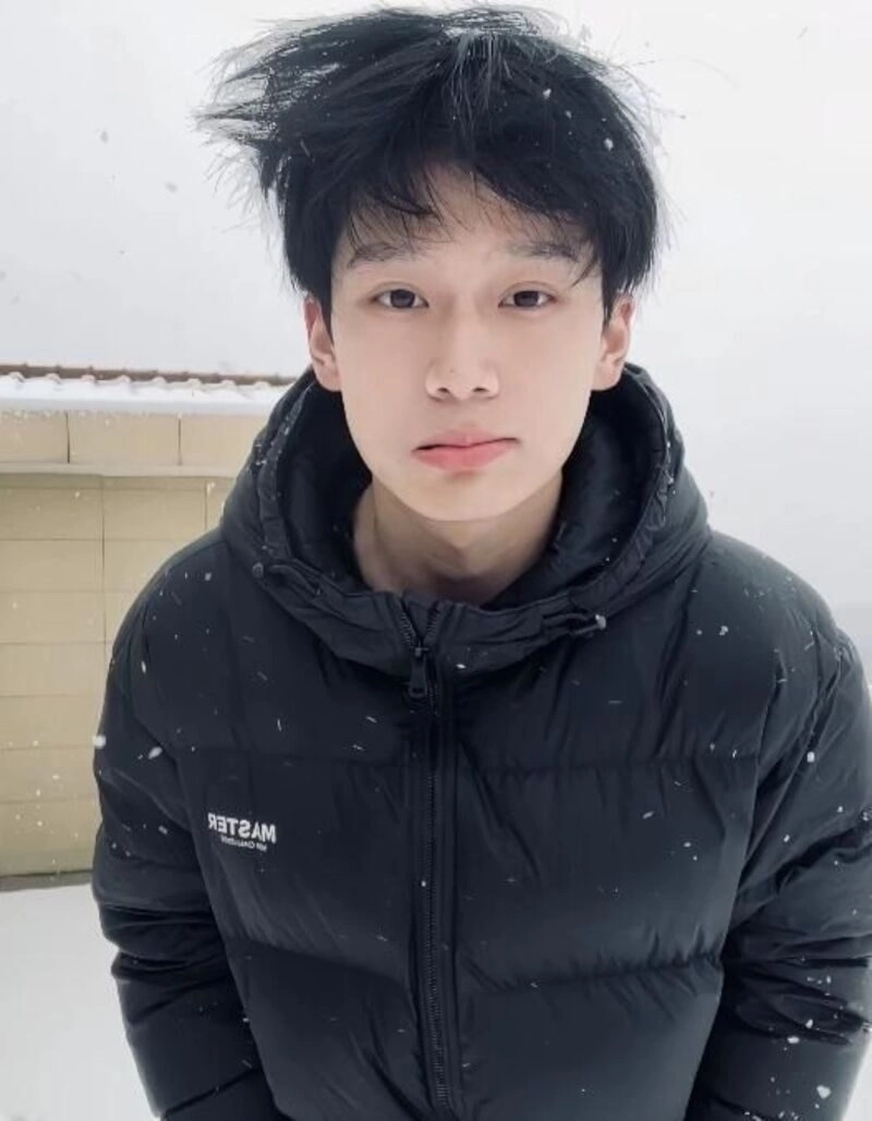 ảnh con trai mặt mộc