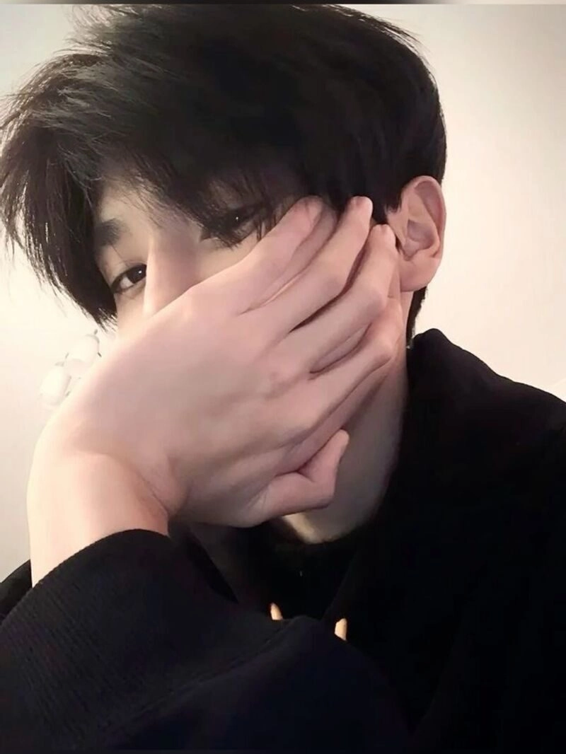 ảnh nam chụp không thấy mặt