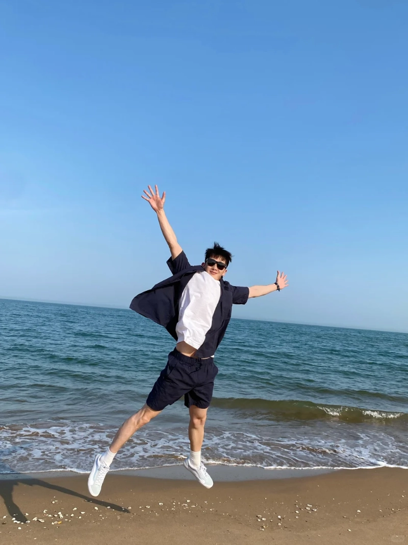 ảnh nam đi du lịch