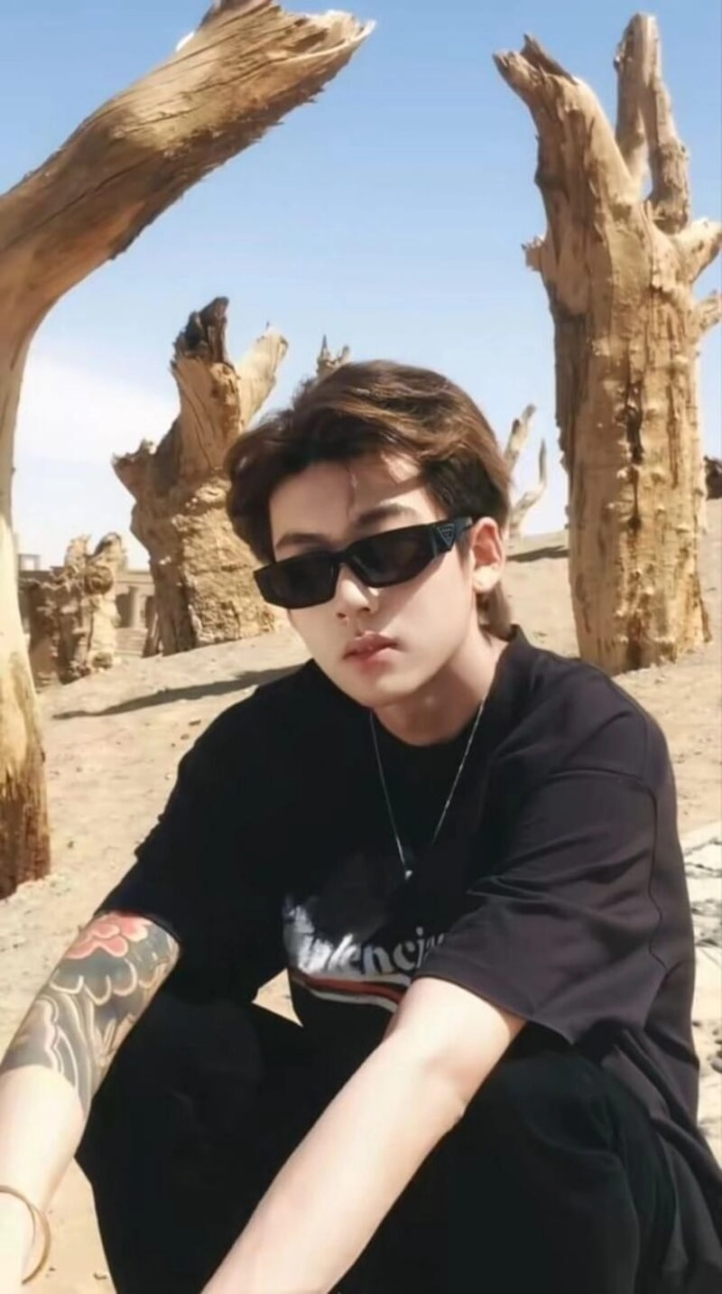 ảnh nam không mặt