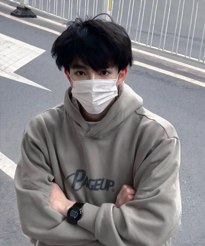 ảnh nam không thấy mặt