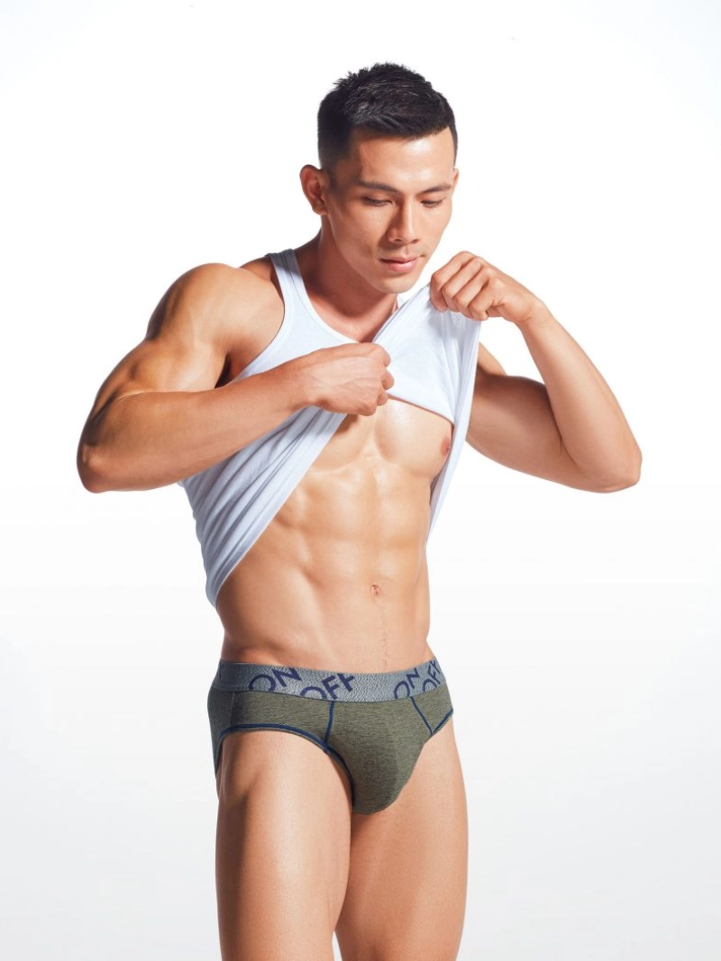 ảnh nam mặc sịp