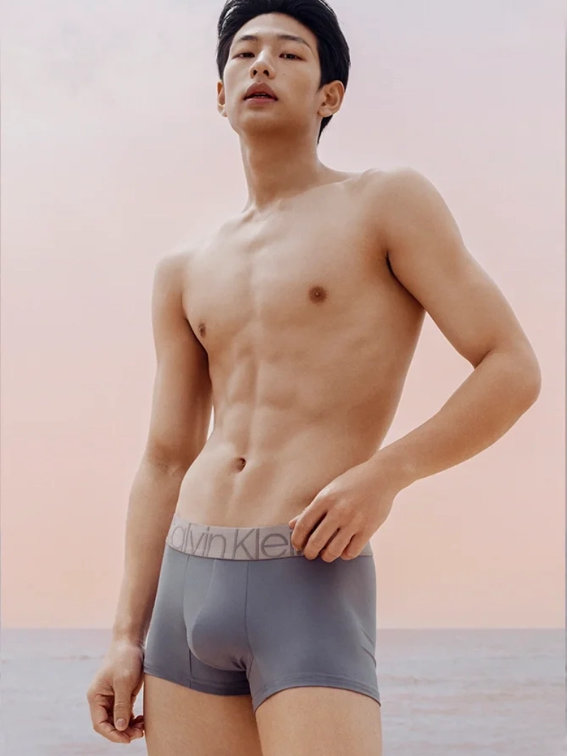 ảnh nam mặc sịp