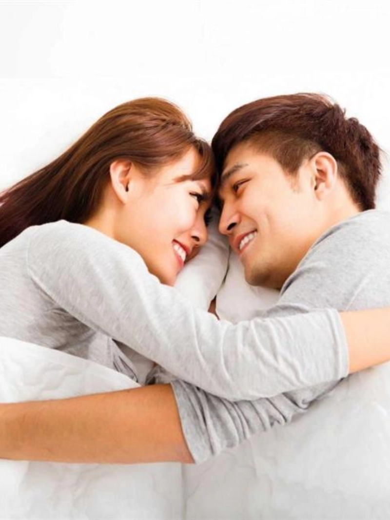 ảnh nằm với gái