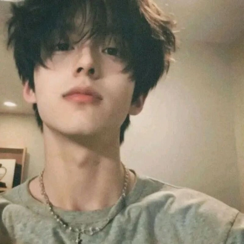 ảnh trai đẹp chụp cận mặt