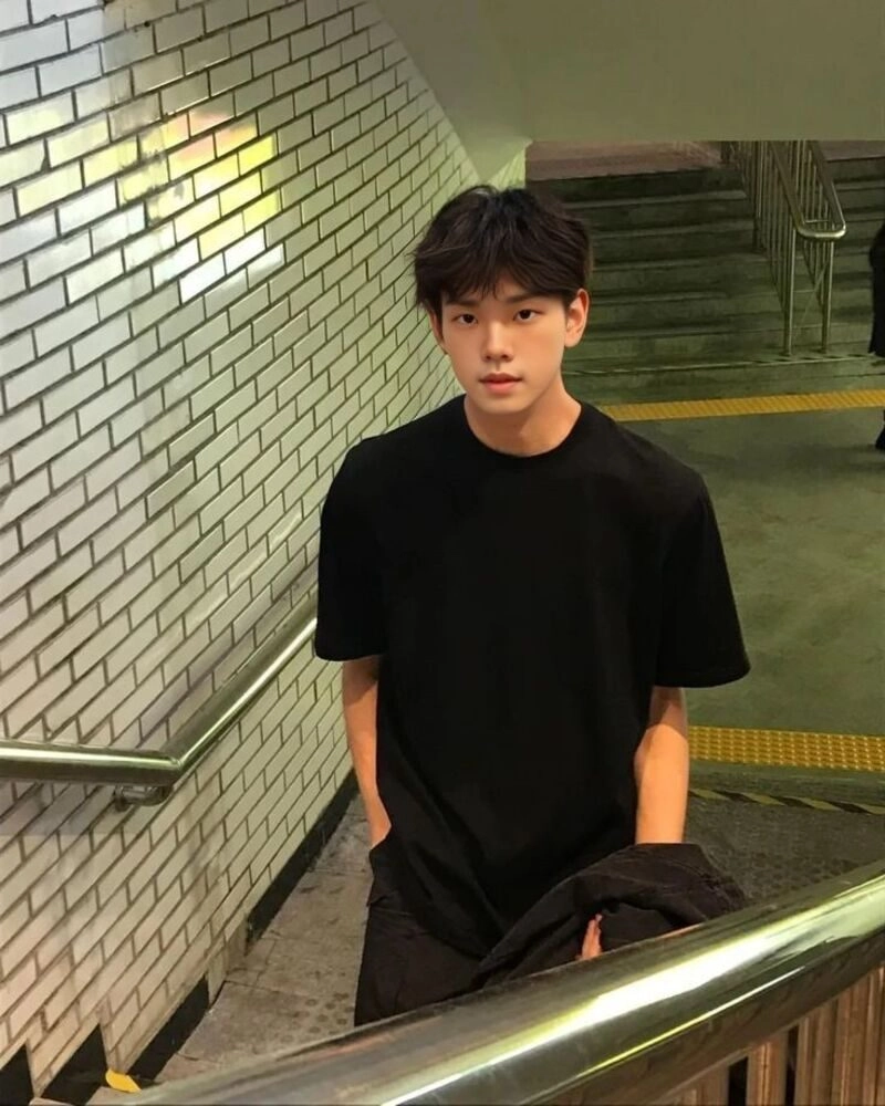 ảnh trai đẹp mặt mộc