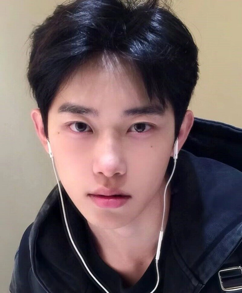 ảnh trai đẹp mặt mộc