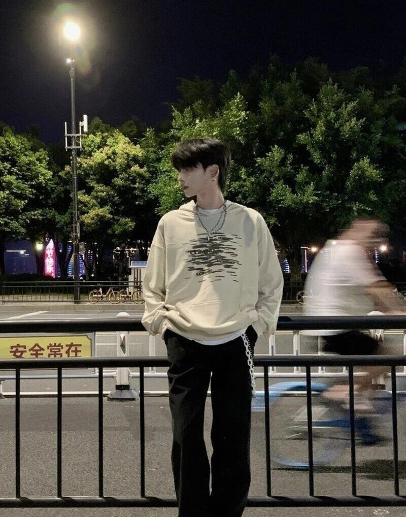 tư thế chụp ảnh nam đẹp